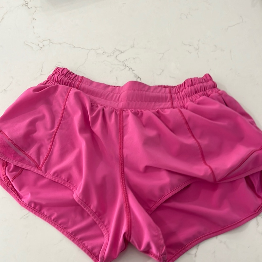 Pink Hotty hots Low-Rise lined short 2.5